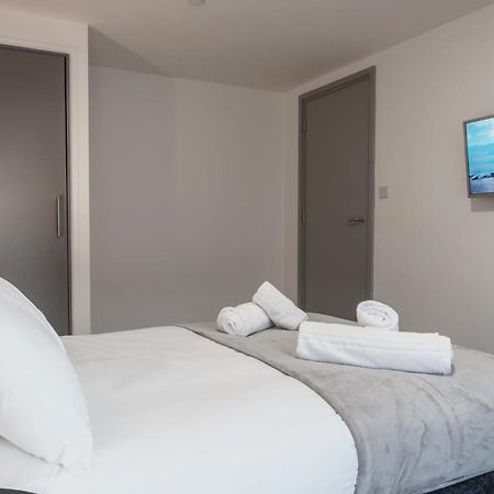 Modern 1 Bed Apartment In Liverpool Centre Buitenkant foto